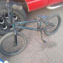 Free Agent Bmx Bike 20 Inch