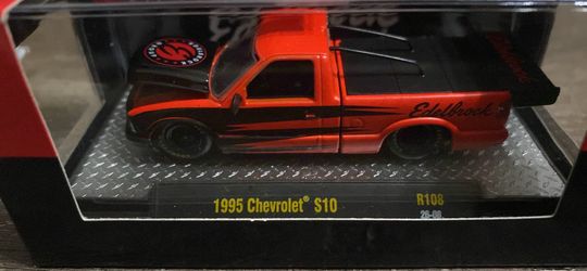 🔥Edelbrock S10 Chevy DRAG M2 collectible Toy Truck 🔥