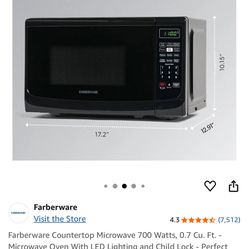 Brand New Farberware Microwave 700 Watt .7 Cu -Ft Black