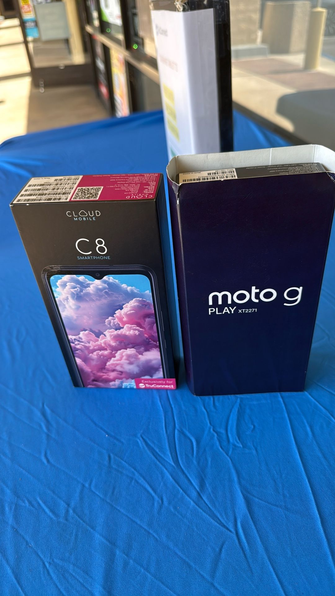 Free Phone And Free Service