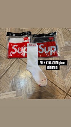 Supreme socks