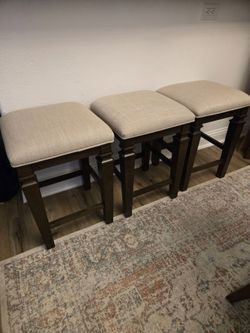 Counter bar stools, end table with  phone charger
