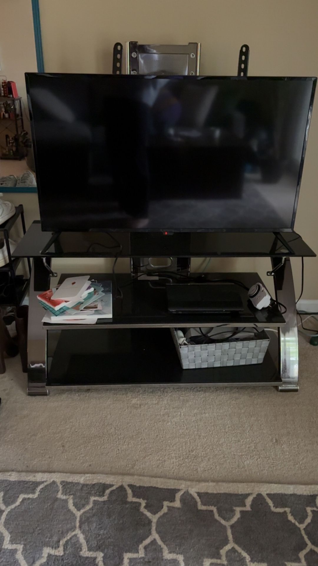 Glass Tv Stand With Mount