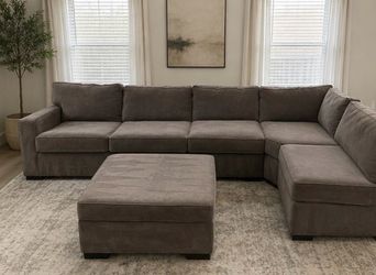Sectional couch