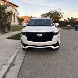 2023 Cadillac 