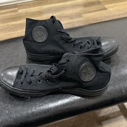 MENS SIZE 12 CONVERSE CHUCK TAYLOR
