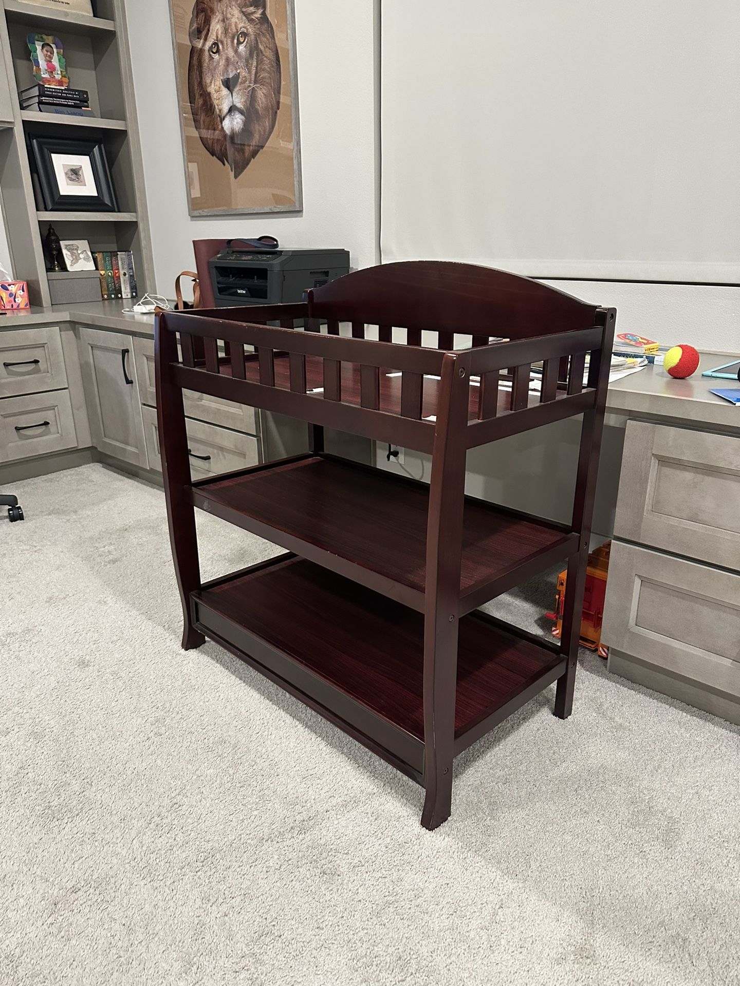 Diaper changing Table