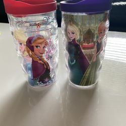 Disney Frozen Elsa & Anna Cup With Lid 10oz