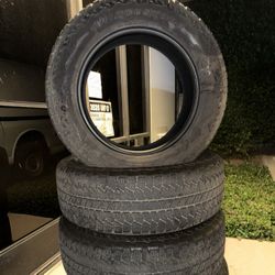 275/60R20 115s  (33”) BRIDGESTONE Dueler AT RHS