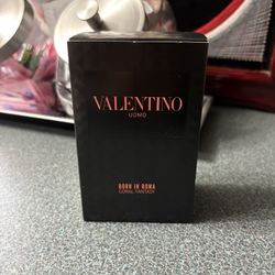 Valentino Coral Fantasy Cologne