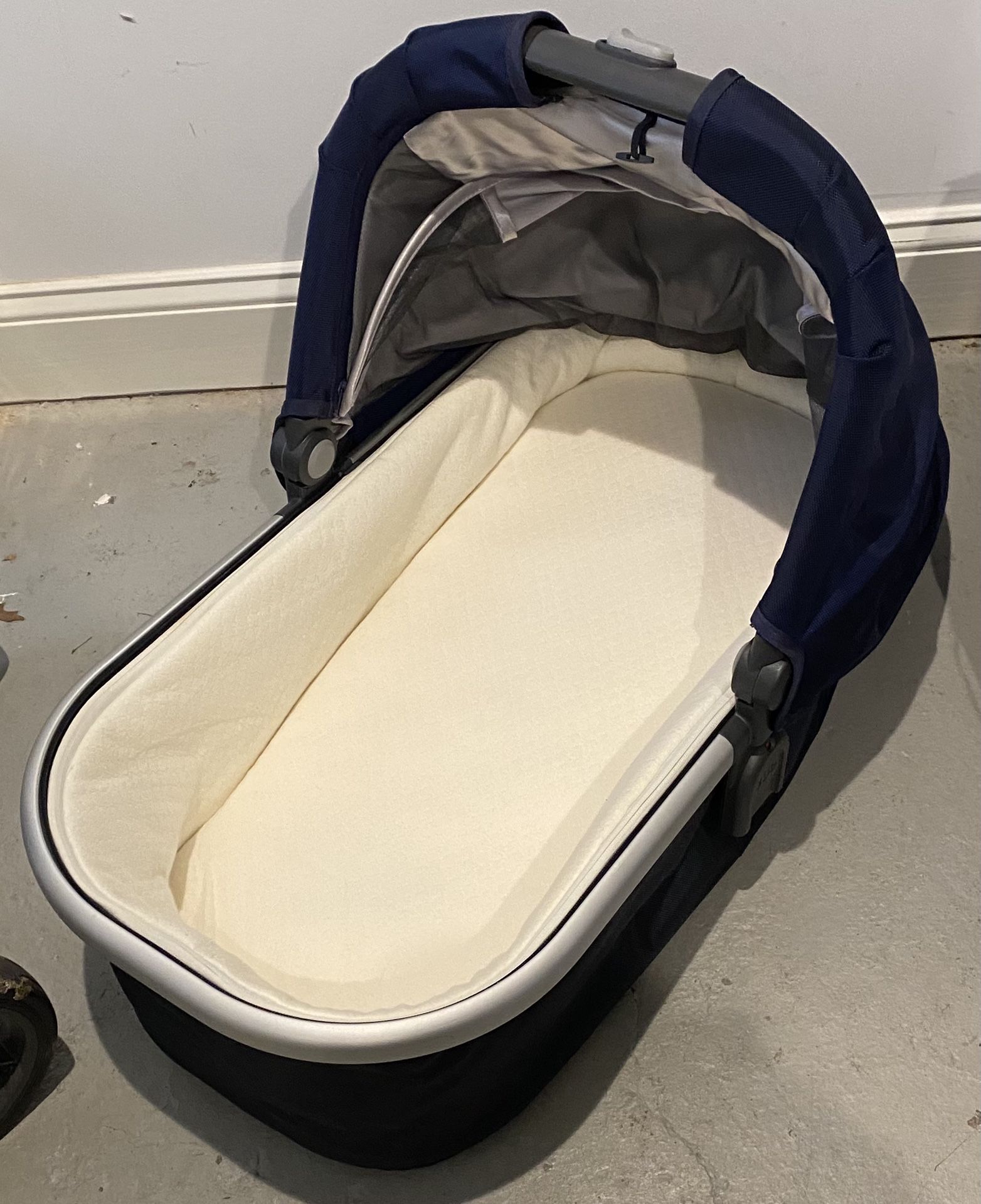 Caio Baby Travel High Chair Excellent Condition