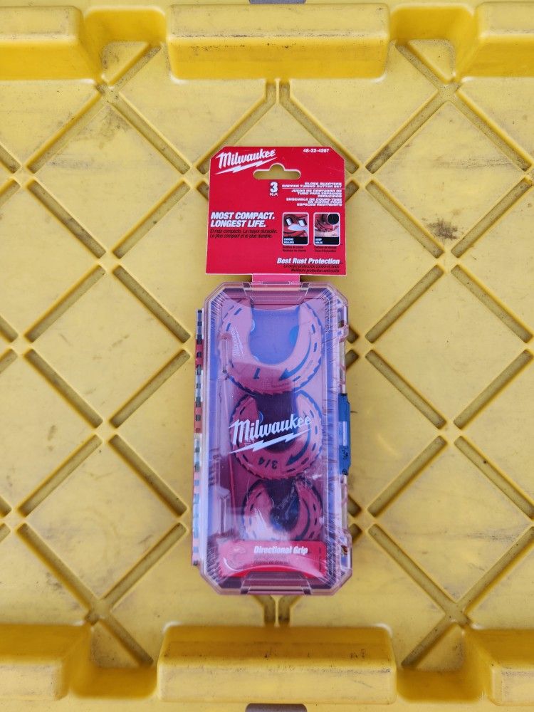 Milwaukee
Close Quarters Tubing Cutter Set (3-Piece)