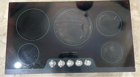 Frigidaire 5-Burner Electric Ceramic Cooktop