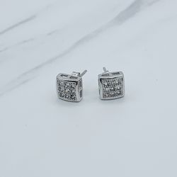 925 Sterling Silver Men or Women Stud Earrings  ❤️ Sterling Silver   ❤️ Butterfly back  ❤️ Square Shape princess Cut Pave 10mm  ❤️ White Cubic Zirconi