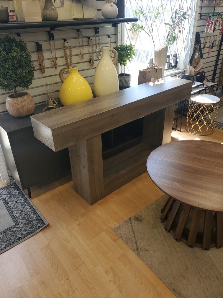 Console Table 125.00
