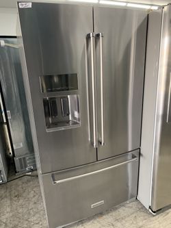 Kitchen aid French door in stainless steel
