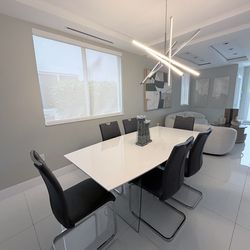 Dinning table & chairs for 6