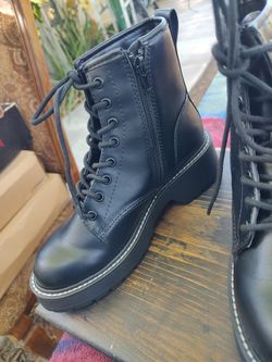 Madden Girl womens Carra
Sz9