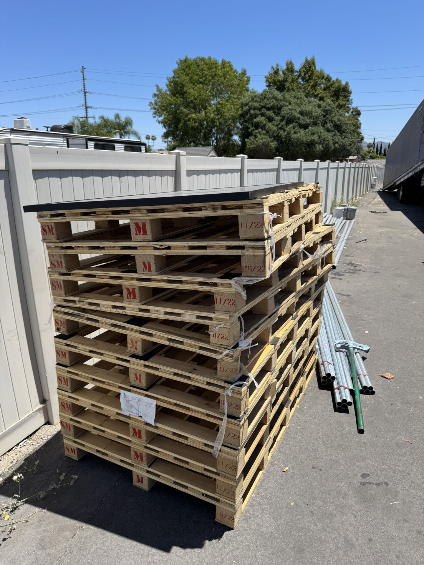 Wood Pallets 