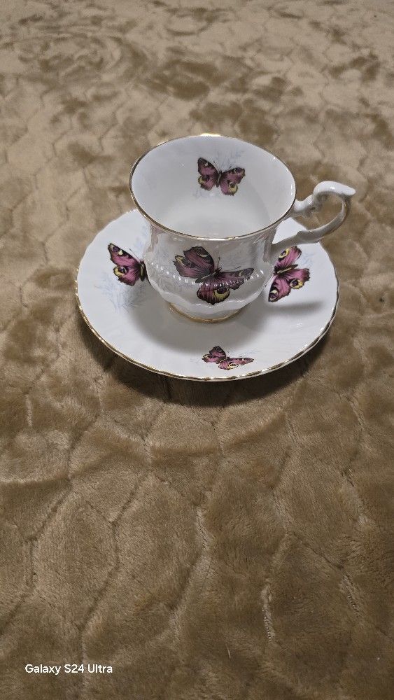 Royal DOVER China $25.00 OBO