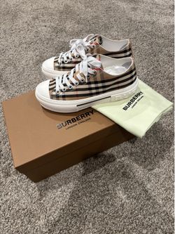 Burberry Jack Check Low-Top Sneakers