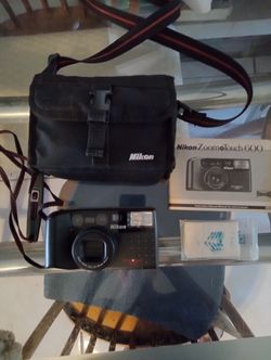 Nikon Zoom Touch 600