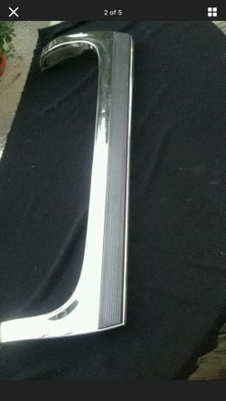  93-96 fleetwood brougham skirt driver side 