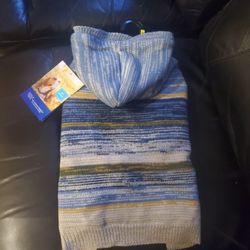 DOG OR PUPPY SWEATER