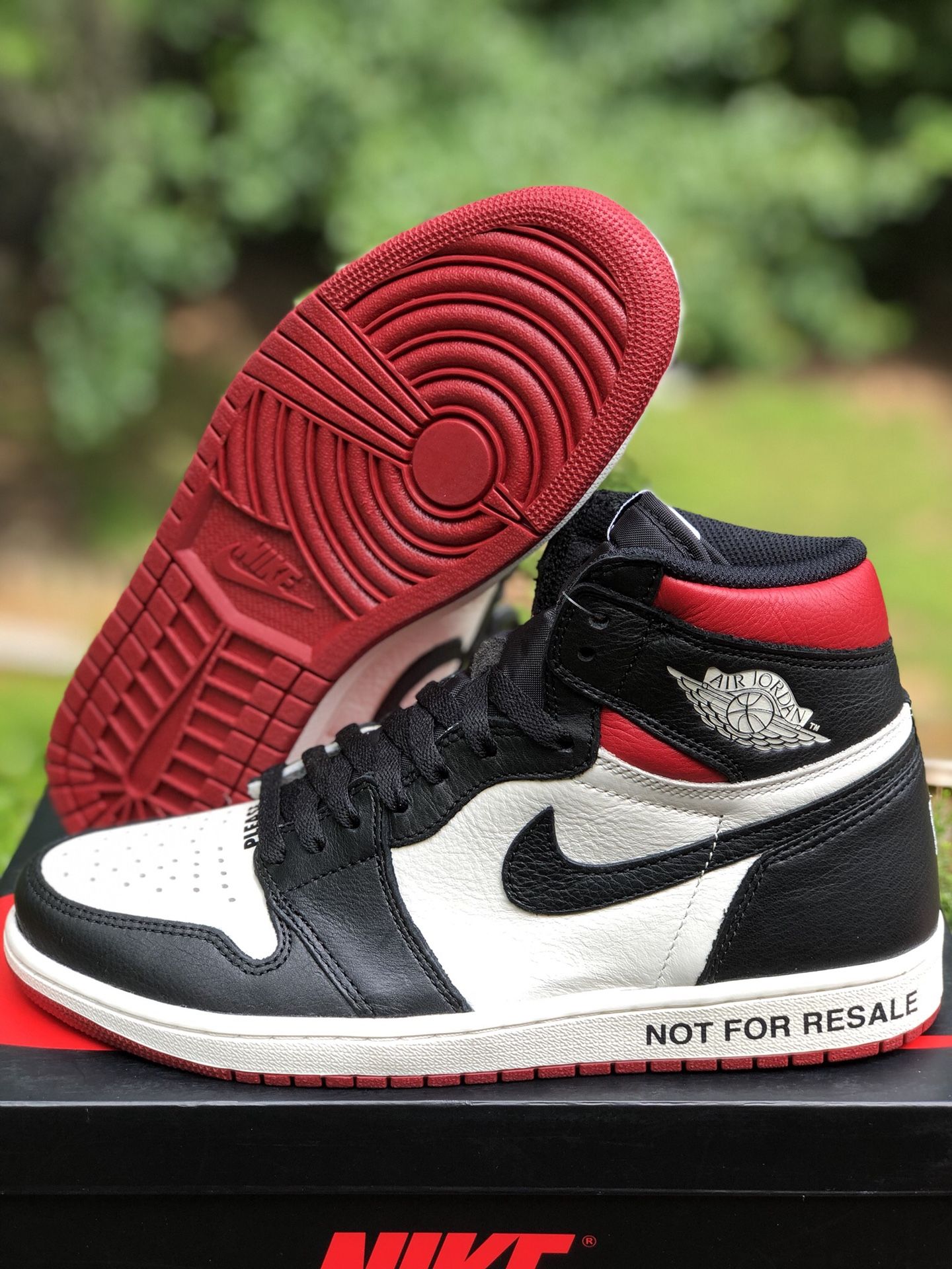 Jordan 1 “Not For Resale” Varsity Red size 9.5