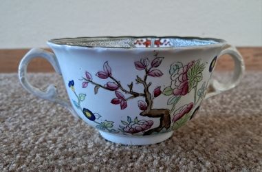 2 Handled Teacup 