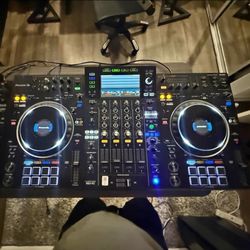 Pionner Dj-xdj-xz Controller