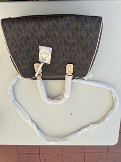 MK purse