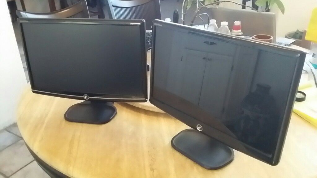 18 " Dual Monitors