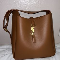 YSL Purse 