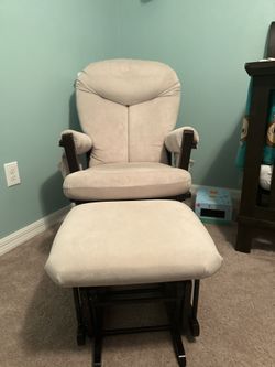 Crib, Mattress and Glider with Ottoman