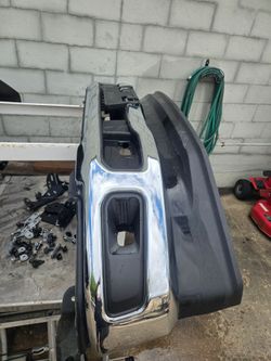 23-24'-current ford f250/f350  chrome front bumper $400 Cash