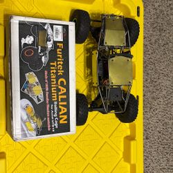 Axial 1/18 Capra 