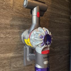 Dyson Portable Pet Vacuum Like New!