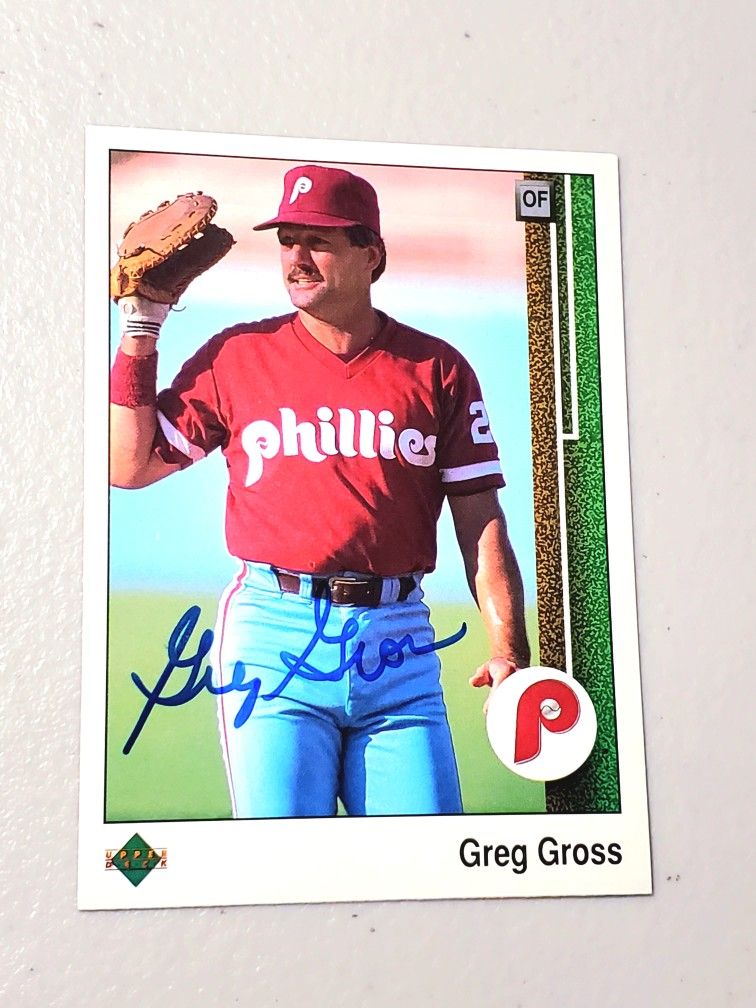 Autographed 1989 Upper Deck #534 Greg Gross -Phillies