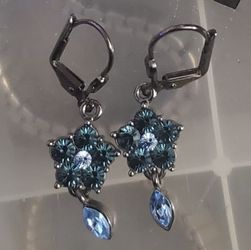Vintage Signed Givenchy Crystal Blue topaz Dangle earrings