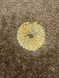 14 Karat Gold Necklace