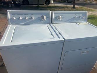 Lady Kenmore Washer and electric Dryer both in amazing working condition! Holy grail!50$ delivery 30 day warranty
