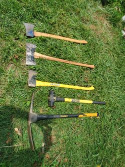 Garden Tools, Construction Tools, in Excellent condition 