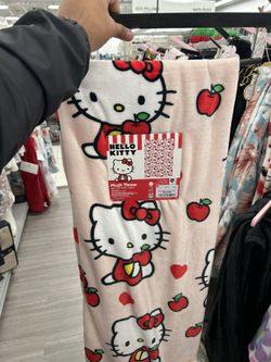 Hello Kitty Blanket