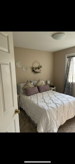 Full Size Foam Mattress And Platform