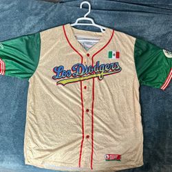 2025 LA Dodgers Mexican Heritage Night Jersey XL Lucha Libre Limited Edition