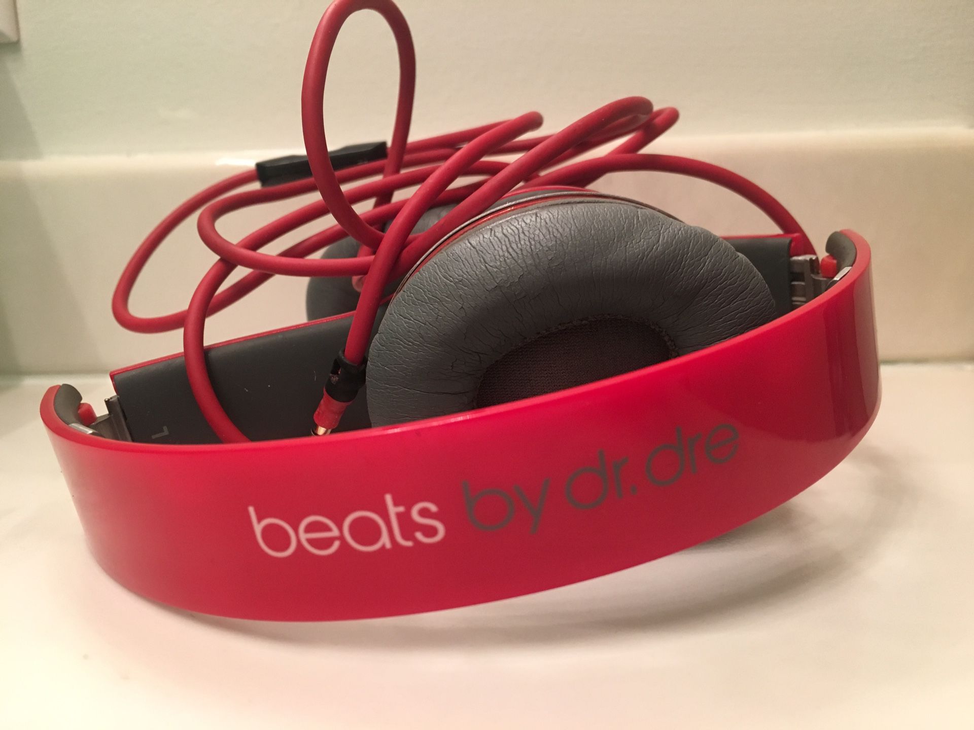 Beats by dre solos