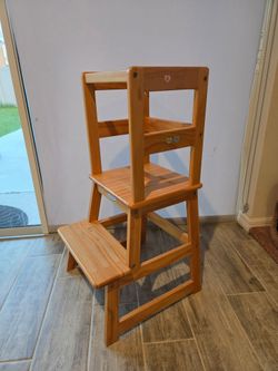 Toddler counter top stand