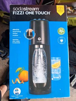 SodaStream Fizzi One Touch Sparkling Water Maker