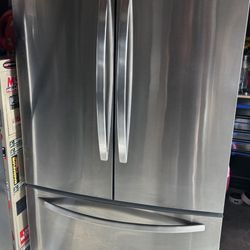 Refrigerator (Kenmore)